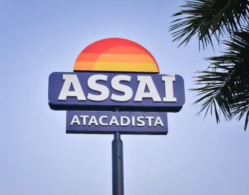 Empacotador(a) – Não é necessário experiência Assaí Atacadista anunciou recentemente a abertura de 67 vagas na Bahia: Confira os pricipais cargos e a média salárial