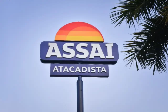 Assaí Atacadista anunciou recentemente a abertura de 67 vagas na Bahia: Confira os pricipais cargos e a média salárial
