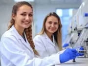 Auxiliar de Laboratório