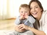 CUIDADORES DE CRIANÇAS, JOVENS, ADULTOS E IDOSOS